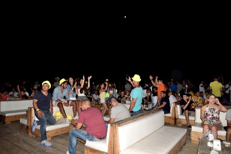 Seas the night party